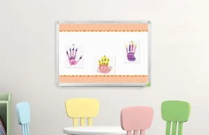 Наклейка для доски 90x60 cм “Розовые полосы“