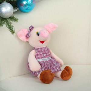 Мягкая игрушка "Хрюша в платьишке с поясом", 21 см 