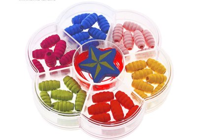 Шнуровка длинные бусинки в пластиковой коробочке (2 шт.)