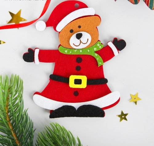 Набор для творчества - создай елочное украшение из фетра "Новогодний мишка" набор 5шт 3555016с